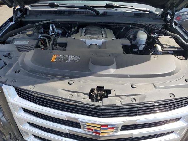 2019 CADILLAC ESCALADE ESV Premium Luxury