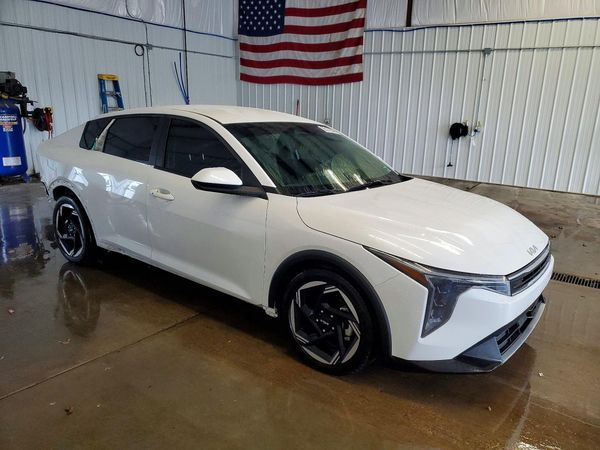 2026 KIA K4