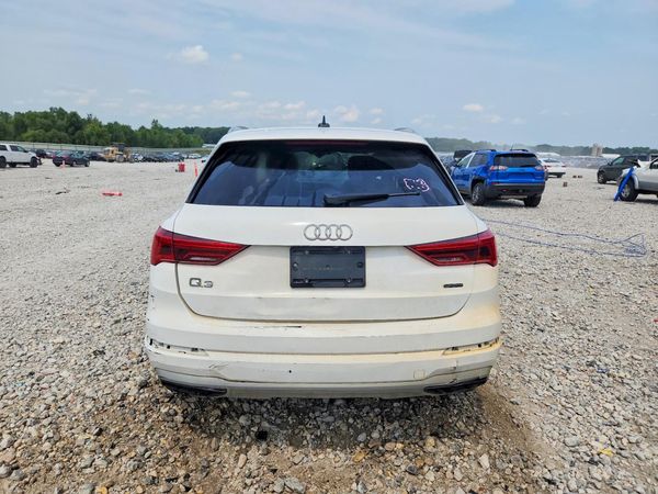2019 AUDI Q3