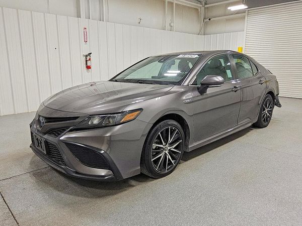 2021 TOYOTA CAMRY — DSFA — Front 3/4