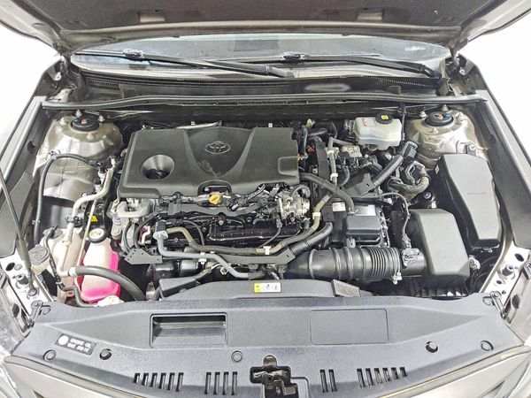 2021 TOYOTA CAMRY — Engine bay