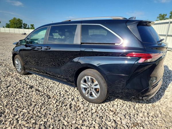 2024 TOYOTA SIENNA Limited