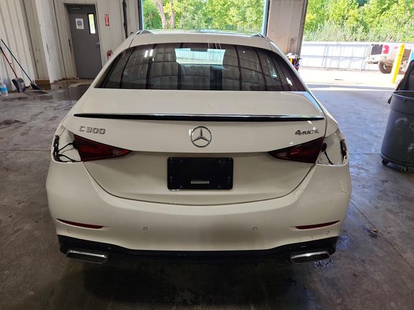 2022 MERCEDES-BENZ C