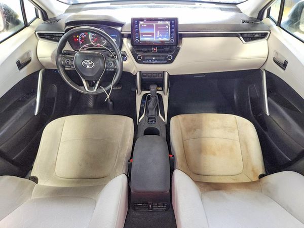 2022 TOYOTA COROLLA CROSS LE