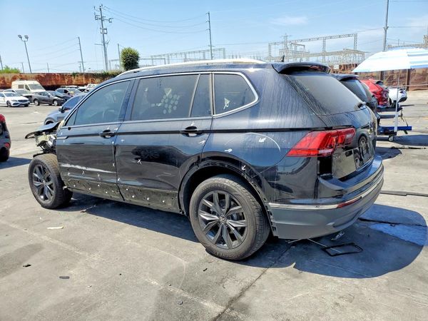 2017 VOLKSWAGEN TIGUAN