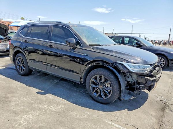 2017 VOLKSWAGEN TIGUAN