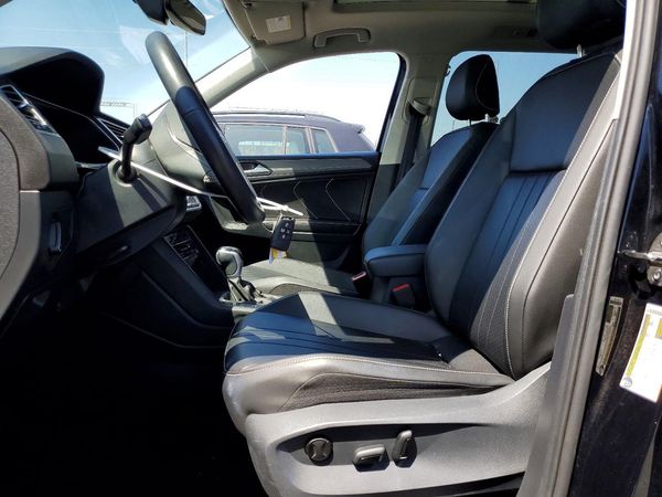 2017 VOLKSWAGEN TIGUAN