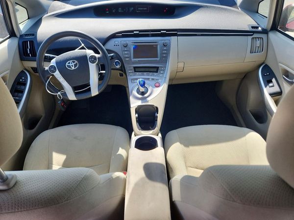 2014 TOYOTA PRIUS