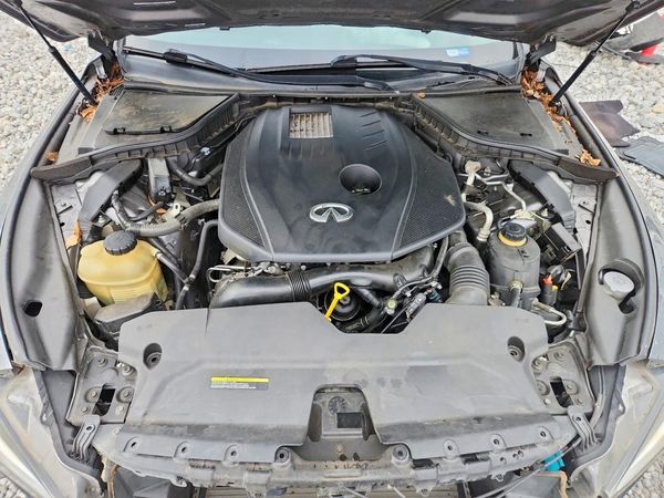 2016 INFINITI Q50