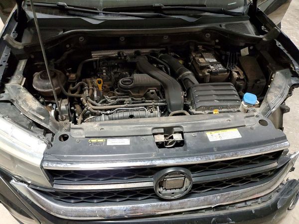 2022 VOLKSWAGEN TAOS SE