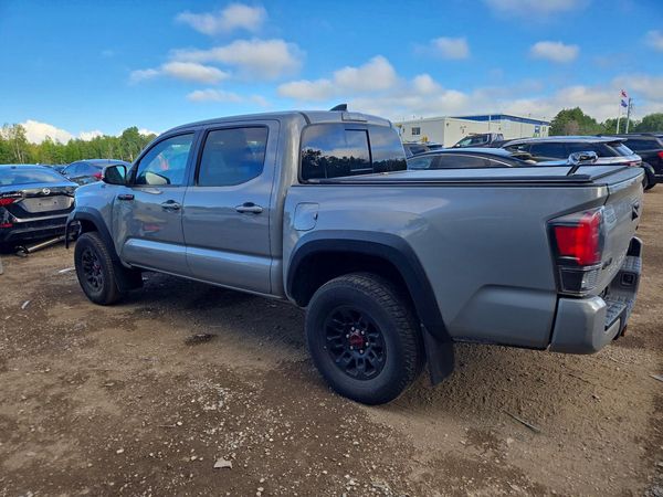 2017 TOYOTA TACOMA