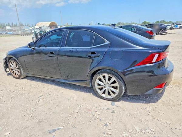 2015 LEXUS IS 250