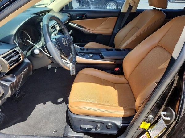 2015 LEXUS IS 250