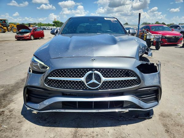 2026 MERCEDES-BENZ C
