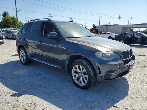 2013 BMW X5 xDrive35i