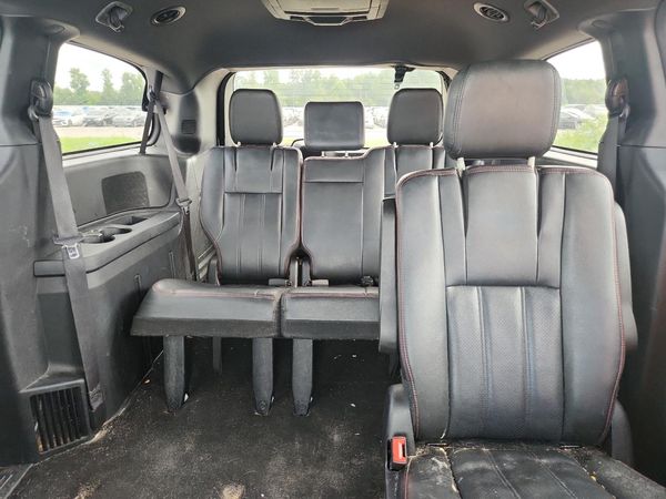 2016 DODGE GRAND CARAVAN R/T