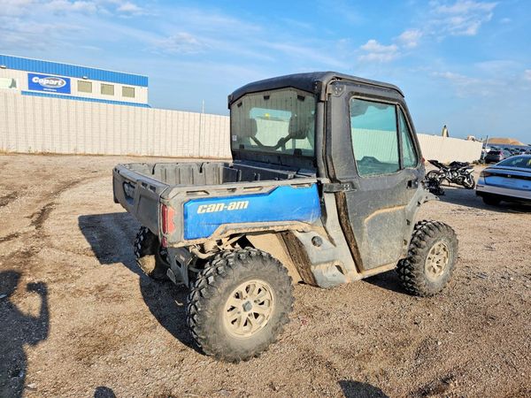 2021 CAN-AM DEFENDER LTD
