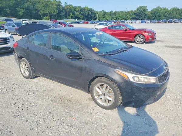 2017 KIA FORTE LX Base