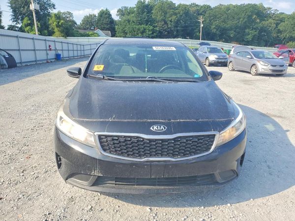 2017 KIA FORTE LX Base