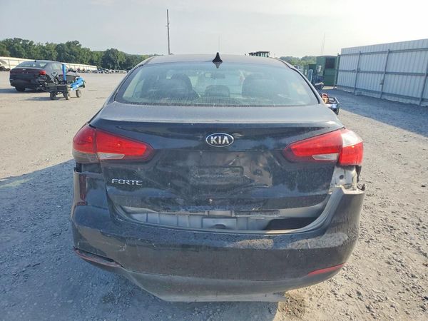 2017 KIA FORTE LX Base