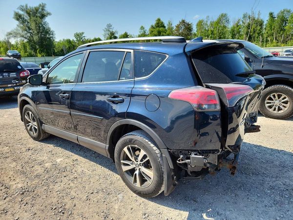 2017 TOYOTA RAV4 XLE