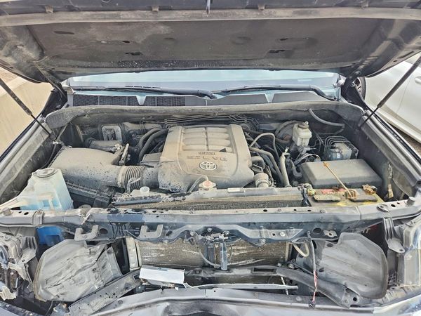 2021 TOYOTA TUNDRA