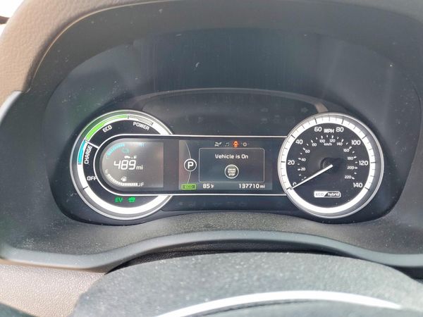 2017 KIA NIRO FE / LX / LX Tech