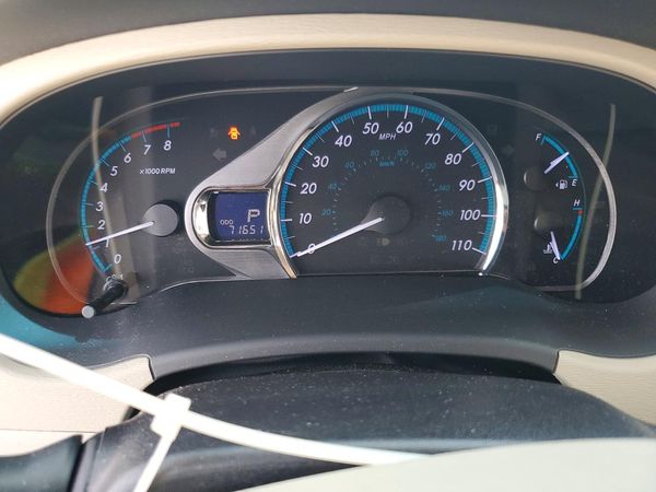 2014 TOYOTA SIENNA — ODOM