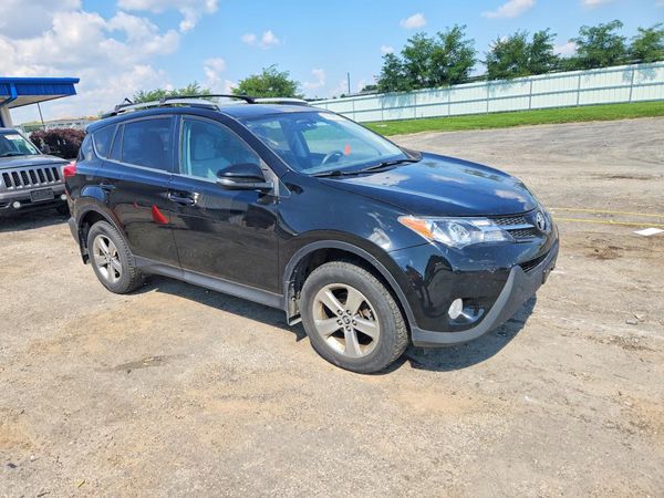 2015 TOYOTA RAV4