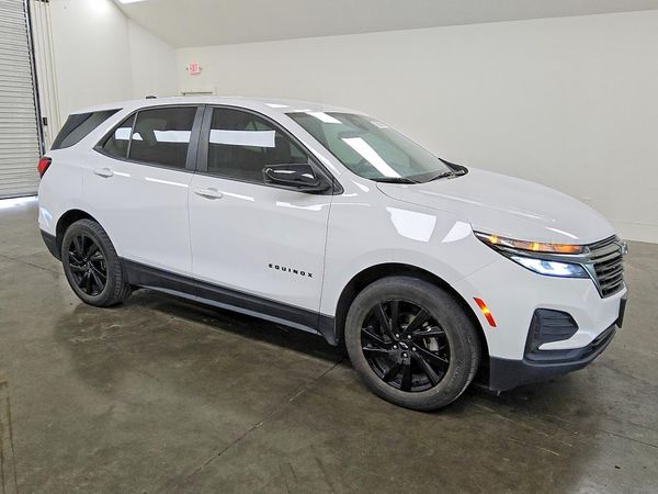 2023 CHEVROLET EQUINOX LS