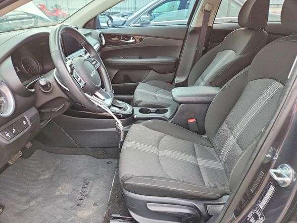 2024 KIA FORTE