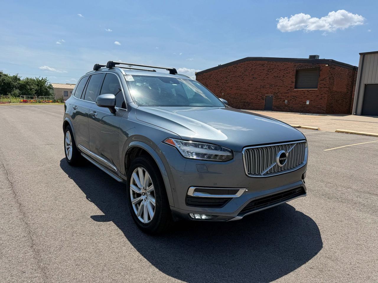 2017 VOLVO XC90 Inscription