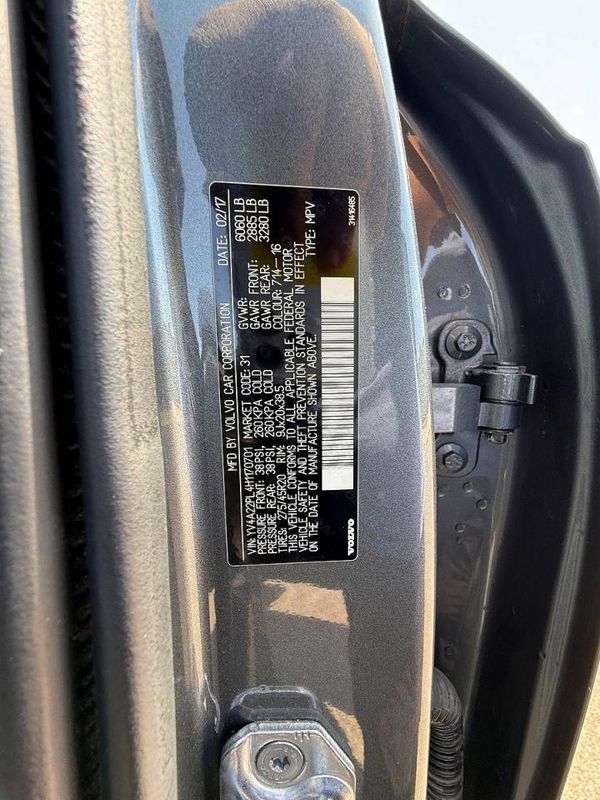 2017 VOLVO XC90 Inscription