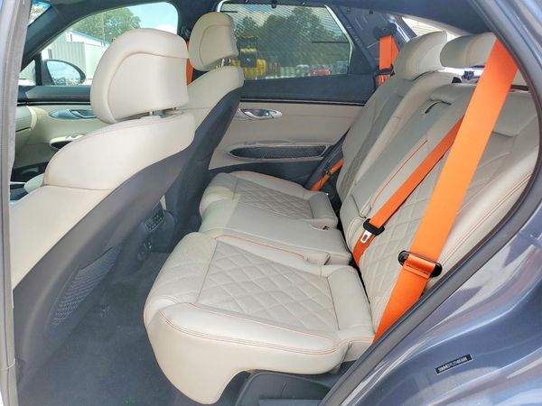 2026 GENESIS GV70