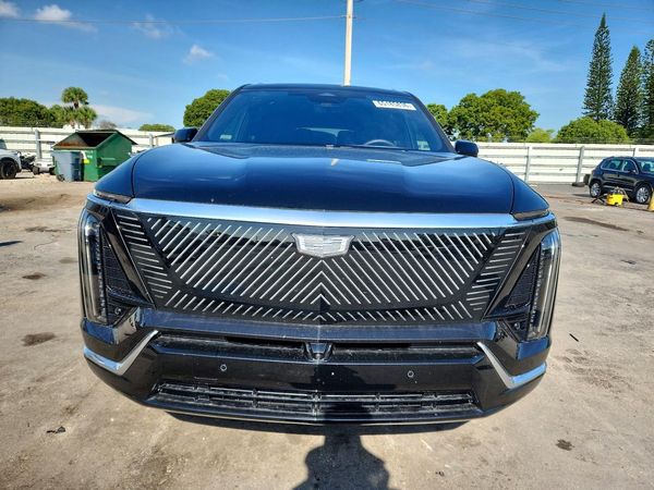 2026 CADILLAC VISTIQ