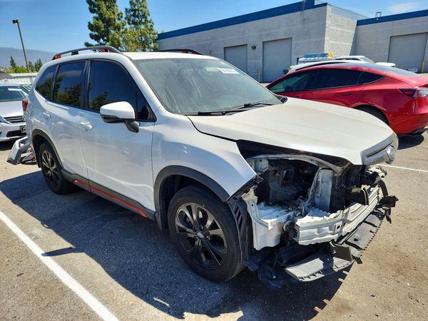 2020 SUBARU FORESTER