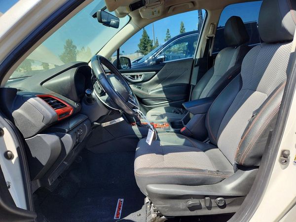 2020 SUBARU FORESTER