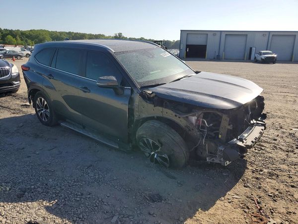 2023 TOYOTA HIGHLANDER