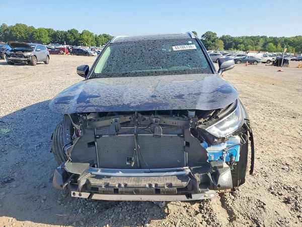 2023 TOYOTA HIGHLANDER