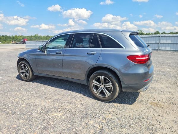 2016 MERCEDES-BENZ GLC GLC300 Base-4M