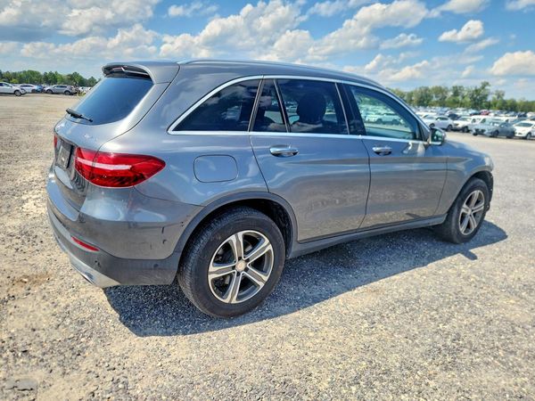 2016 MERCEDES-BENZ GLC GLC300 Base-4M