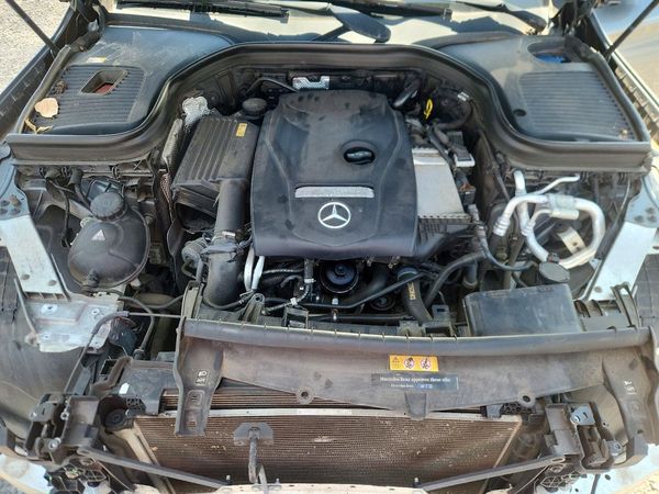 2016 MERCEDES-BENZ GLC GLC300 Base-4M