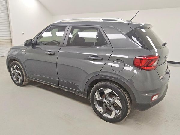 2024 HYUNDAI VENUE SEL / Limited