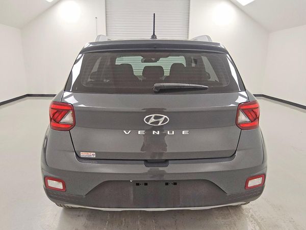 2024 HYUNDAI VENUE SEL / Limited