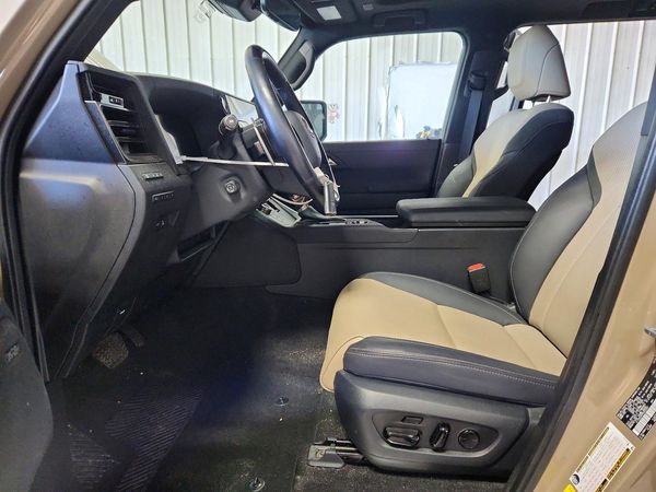 2024 LEXUS GX 550 — DENT