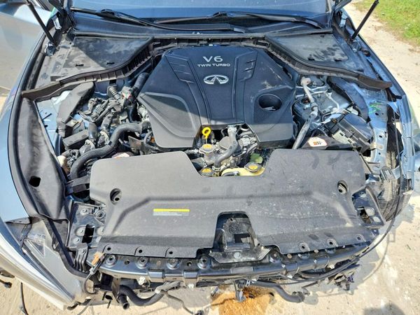 2020 INFINITI Q50 — Engine bay