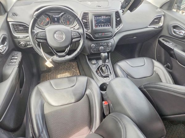 2020 JEEP CHEROKEE