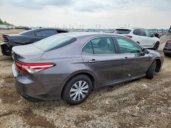 2018 TOYOTA CAMRY LE Hybrid
