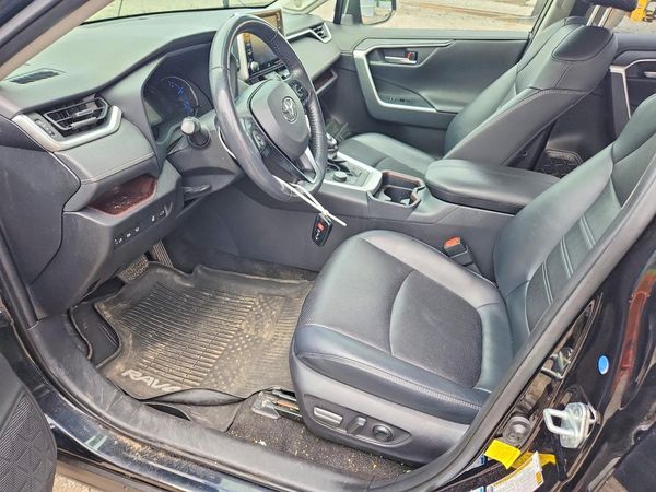 2020 TOYOTA RAV4