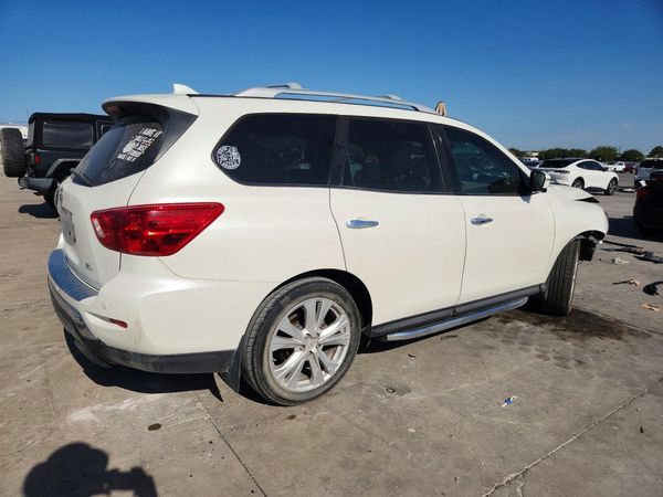 2019 NISSAN PATHFINDER